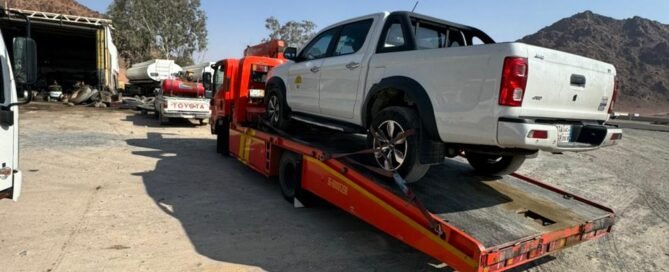 سطحة تبوك – خدمة سحب ونقل سيارات 24 ساعة داخل تبوك