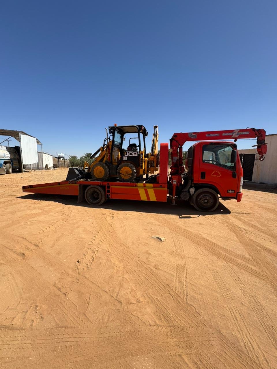 سطحة داخل تبوك 24 ساعة | أسرع سحب ونقل سيارات ونش مجهز بجودة عالية