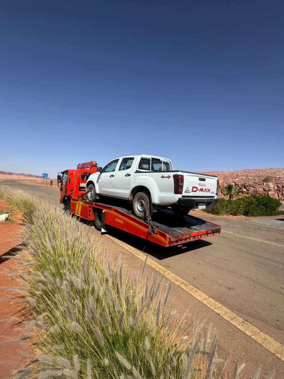 سطحة سيارات تبوك 24 ساعة | أسرع سحب ونقل سيارات بأمان وسرعة داخل المدينة